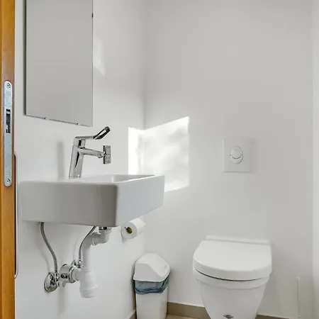2 Bedroom Stunning In Feriehus Grenå