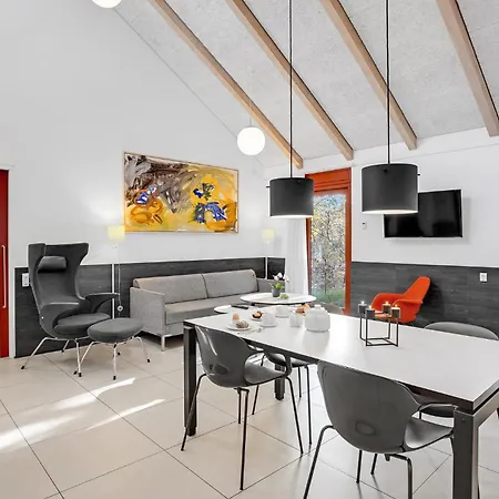 2 Bedroom Stunning In